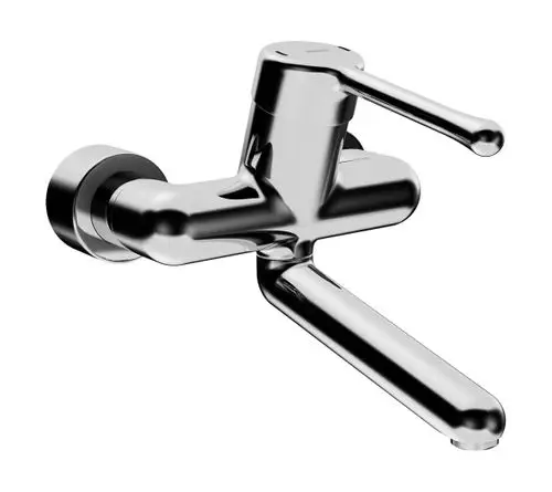 Einhebelmischer in Chrom-Finish von HANSA mit langem Bedienungshebel und Ausladung, geeignet für die Montage an einem Waschtisch.